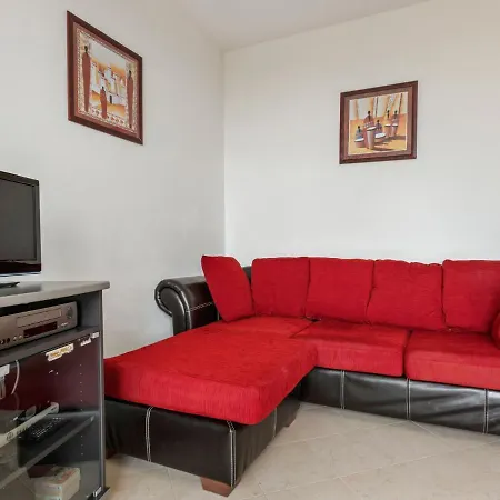 Bright Holiday In Italy With Swimming Pool Casa de Férias